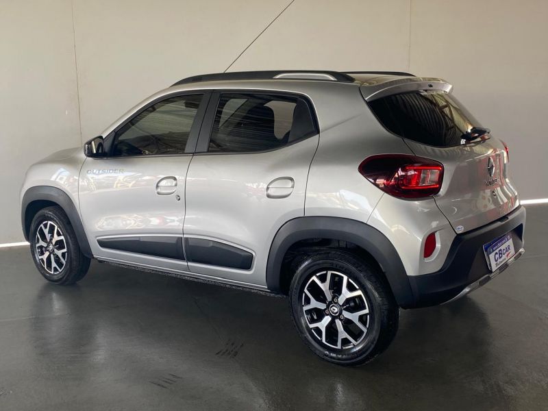 RENAULT - KWID OUTSIDER 1.0 - 2022/2023 