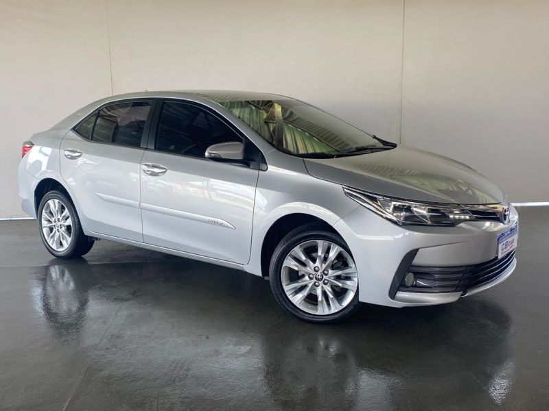 TOYOTA 
 COROLLA XEI 2.0 AUT. (2017/2018) 
 Consulte